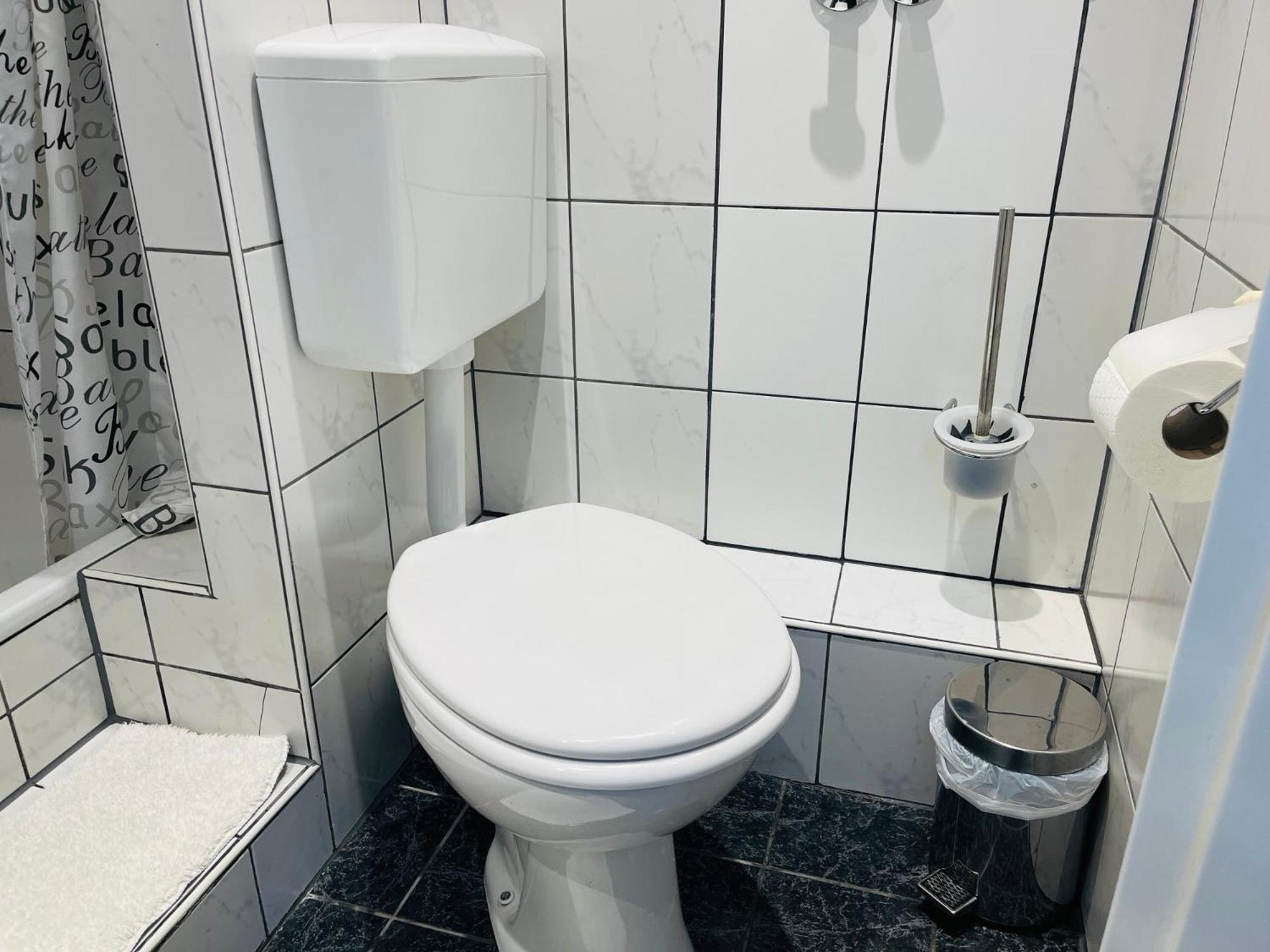 Zwergenstube Lägenhet Wulfrath Exteriör bild